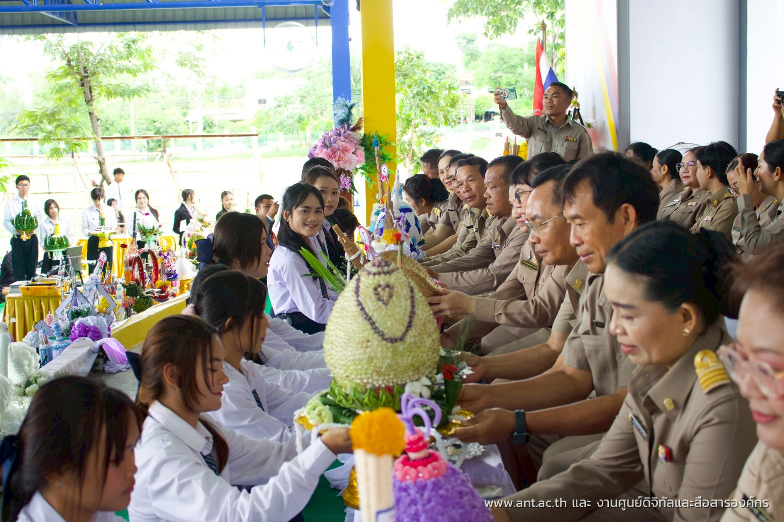 ภาพประกอบข่าว